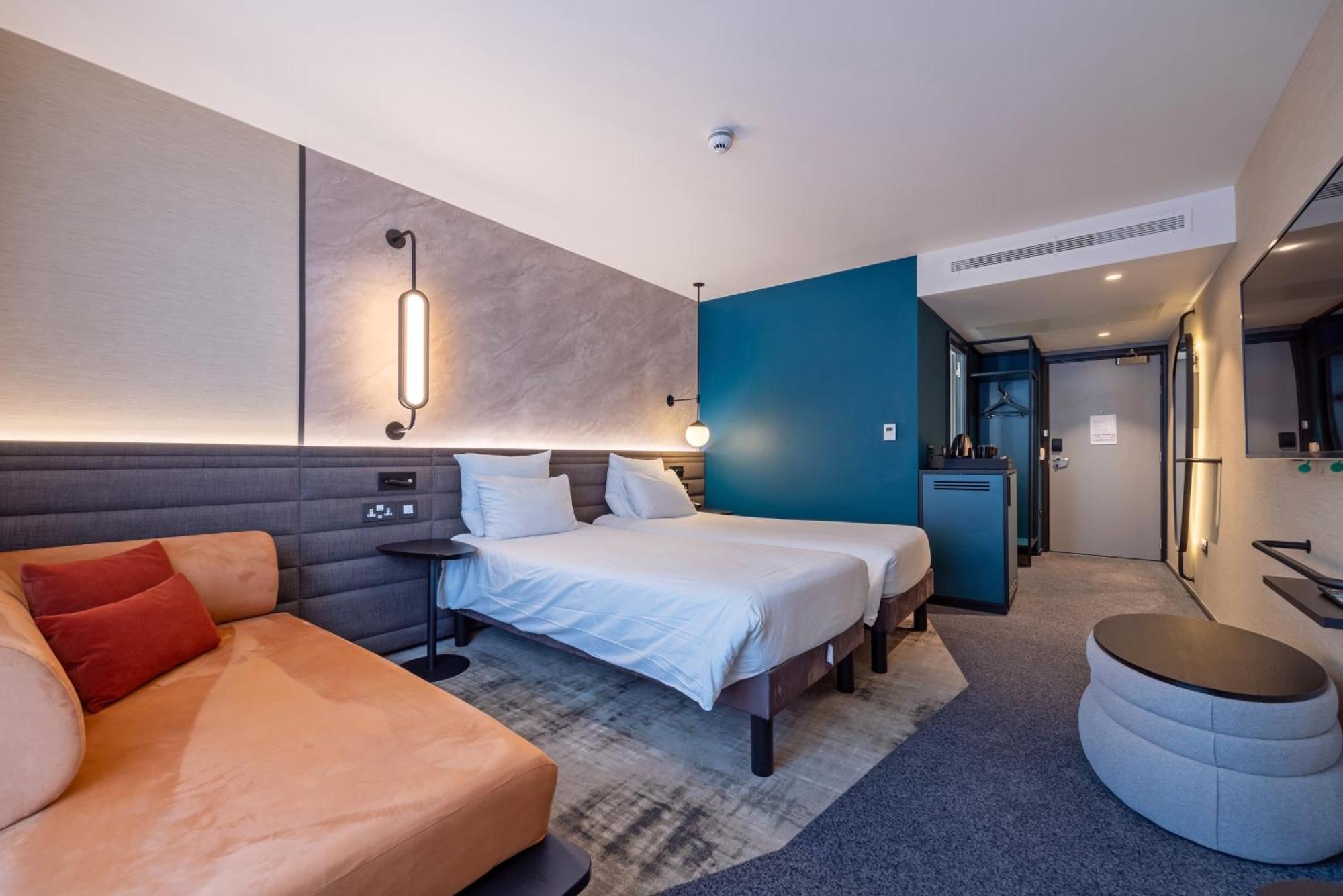 Novotel Liverpool Paddington Village Экстерьер фото